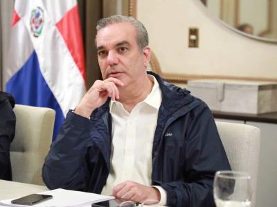 Lluvias obligan a suspender actividades del presidente Luis Abinader