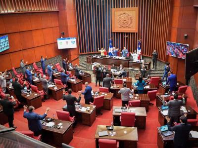 Senado puede aprobar el Código Penal sin cambios o dejar que muera