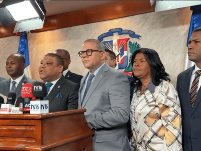 Diputados someten interpelación de Celso Marranzini por apagones